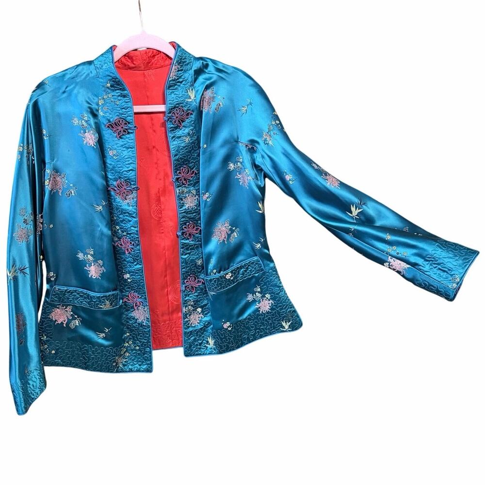 Vintage reversible Chinese satin jacket teal blue floral bold red Hong Kong 38